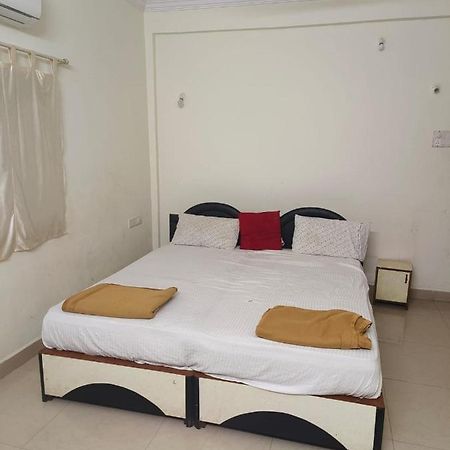 Hotel O La Grande Residencya Oud Goa Buitenkant foto