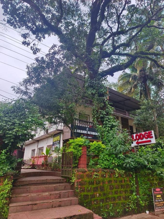 Hotel O La Grande Residencya Oud Goa Buitenkant foto